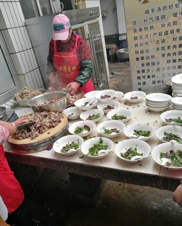 开一家成功的烤肉店秘诀,成功开好一家烤鱼店的秘诀