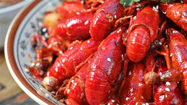 巴掌大小龙虾,深夜爆香小龙虾