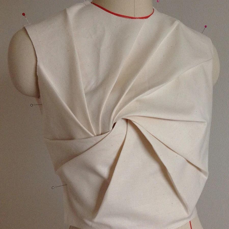 服装设计与折纸,日本服装设计灵感