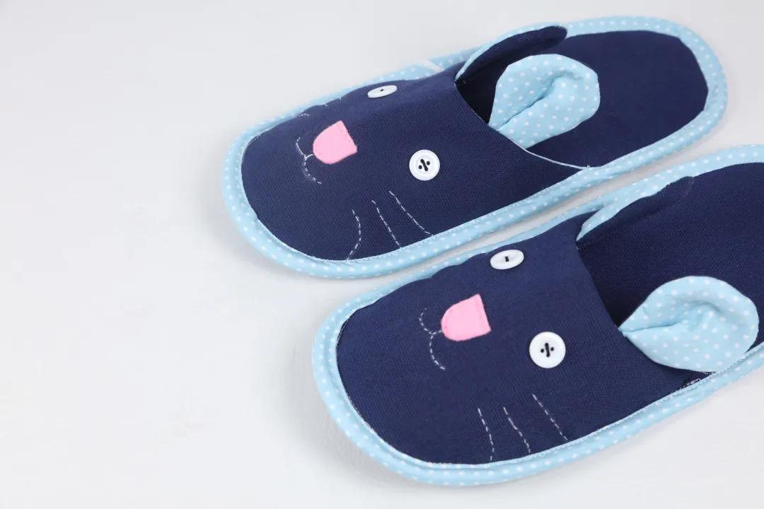 自制布艺拖鞋的做法,怎么做最简单而漂亮的小拖鞋
