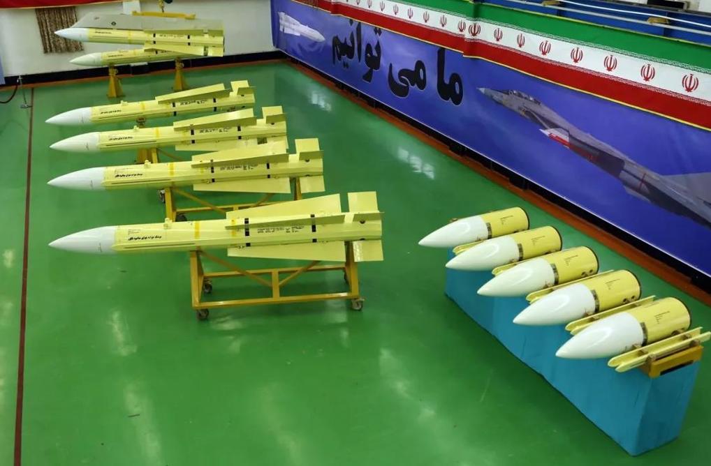 f-4重型舰载战斗机,f-14战斗机模型会飞的