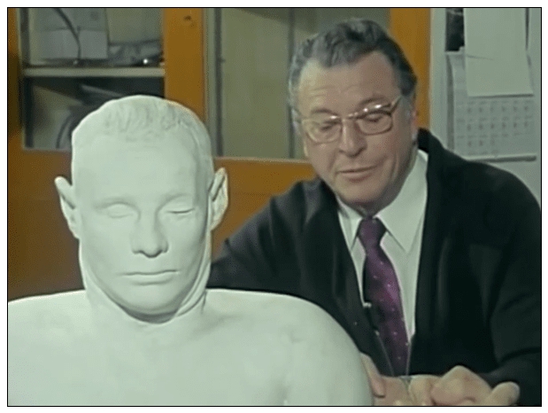 澳大利亚1948年未解悬案，西装男离奇躺在沙滩上，可疑护士被吓晕