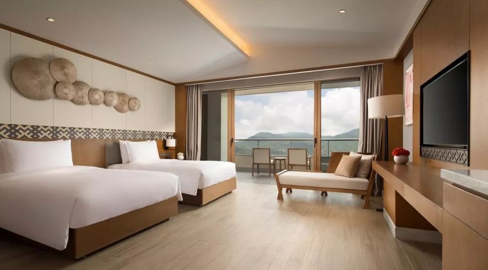 2019寒假“悦动锋尚”三亚浸入式足球游学冬令营招募开始啦！