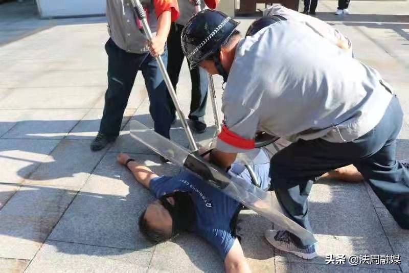 反恐防暴处突应急综合演练,派出所开展反恐防暴安全演练方案