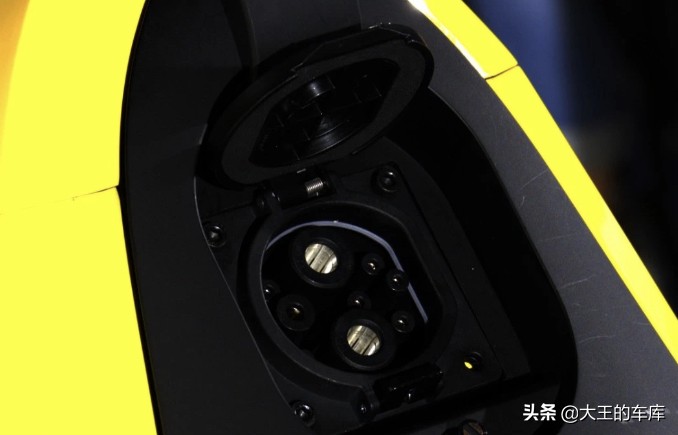 达芬骑dc100工厂在哪里,达芬骑dc100机车视频素材