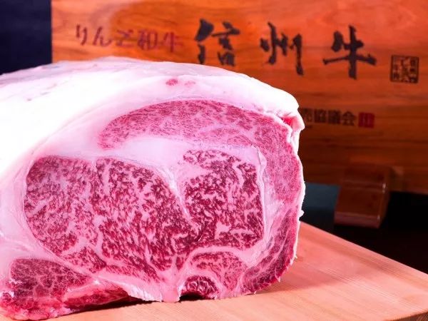 日本的牛肉为什么叫和牛,正宗日本和牛是什么样子的