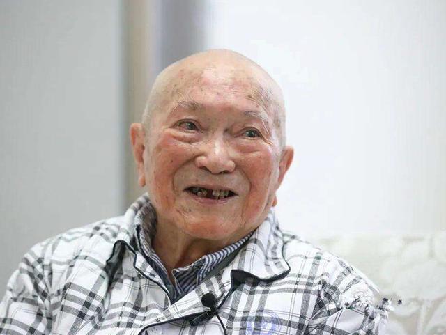 贺龙胞妹贺满姑：18岁找哥要枪，牺牲时面不改色，儿子7岁参军