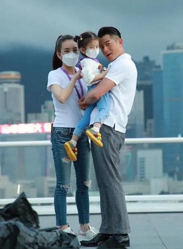 嫁给老头子的六位女星,嫁给老头的十位女明星是谁