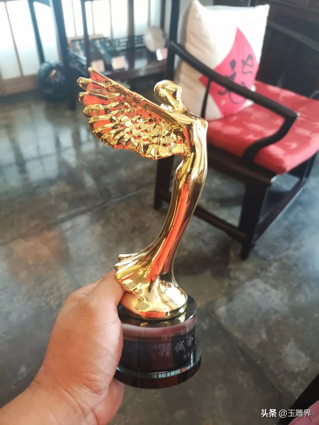 马云亲自接见的玉雕大师，曾雕刻翡翠标王，技艺精湛