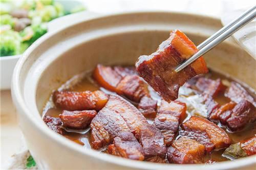 老人长期口干舌燥怎么办,老年人经常口干喝什么中药调理