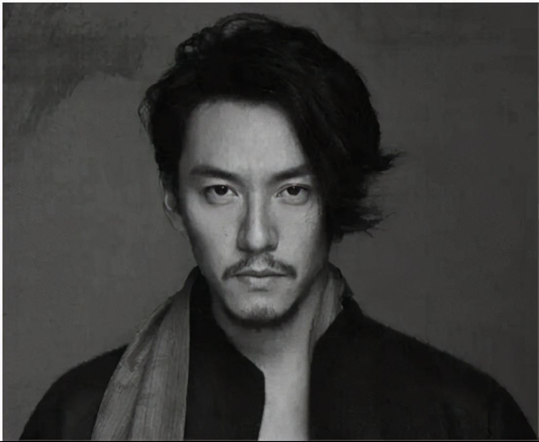 周星驰和向华强解约后的影片,周星驰被签约了吗