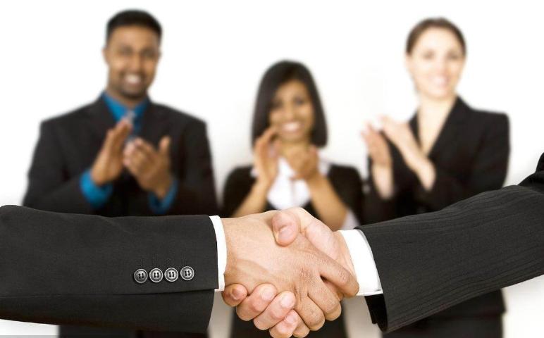 员工提出提前转正怎样回复,员工入职半个月要求提前转正