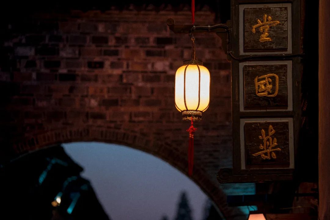 夜游乌镇视频大全,夜游乌镇西栅坐船可以坐多久