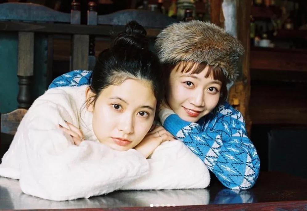 梨型脸怎么穿搭,脸大脸圆怎么瘦下来