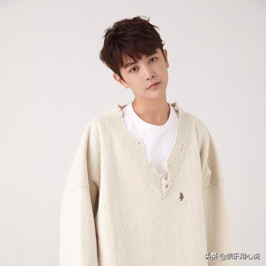 某国游客在中国公然辱华，演员孙坚怒怼：道歉！网友：太爷们了