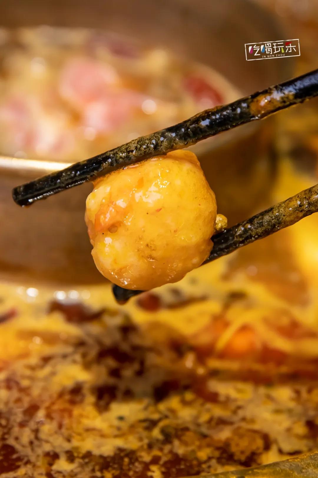 温州爆火美蛙鱼头,重庆最火爆的美蛙鱼头