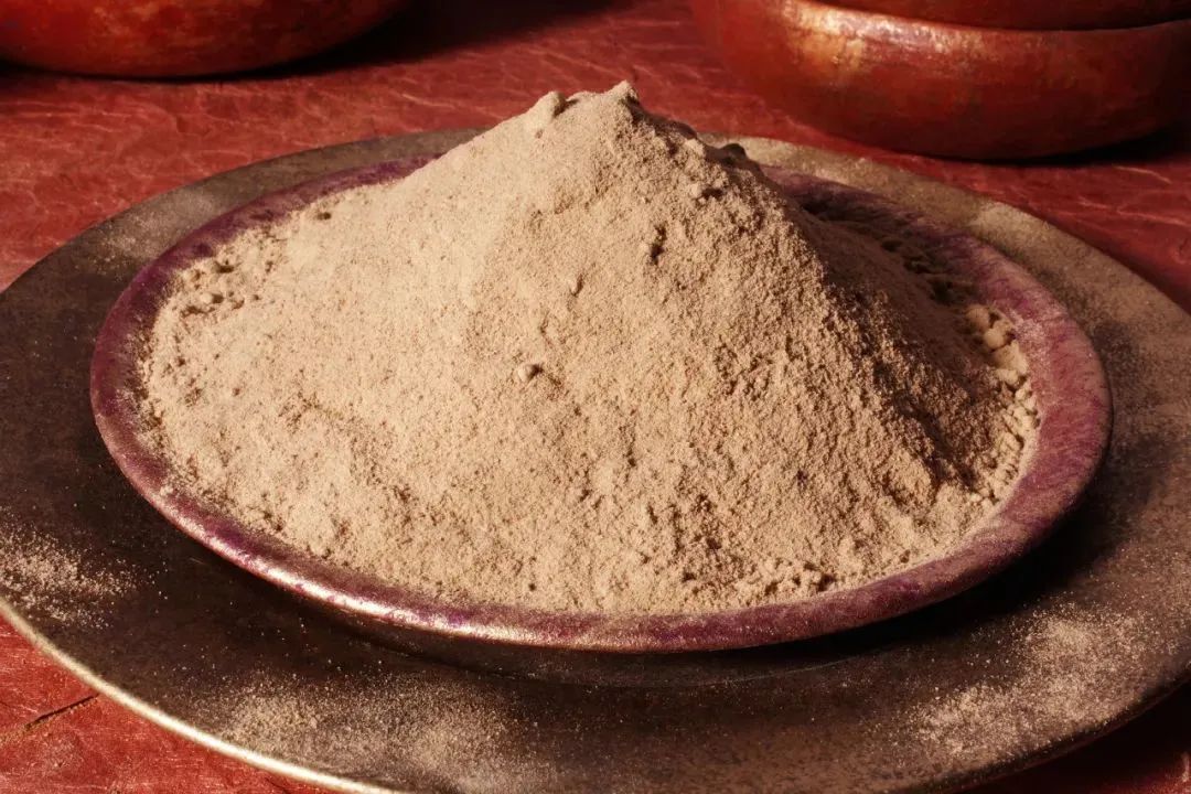 当我用起妈妈的粉膏，我信了时尚真是个圈