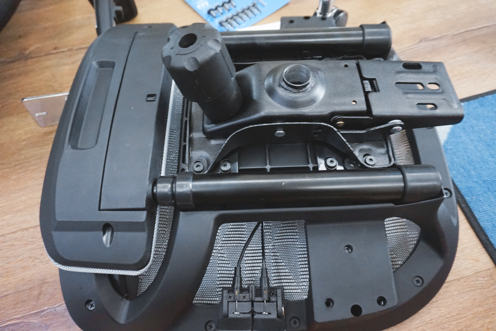 看了老罗推荐的人体工学椅我买了它——达宝利D1人体工学椅评测