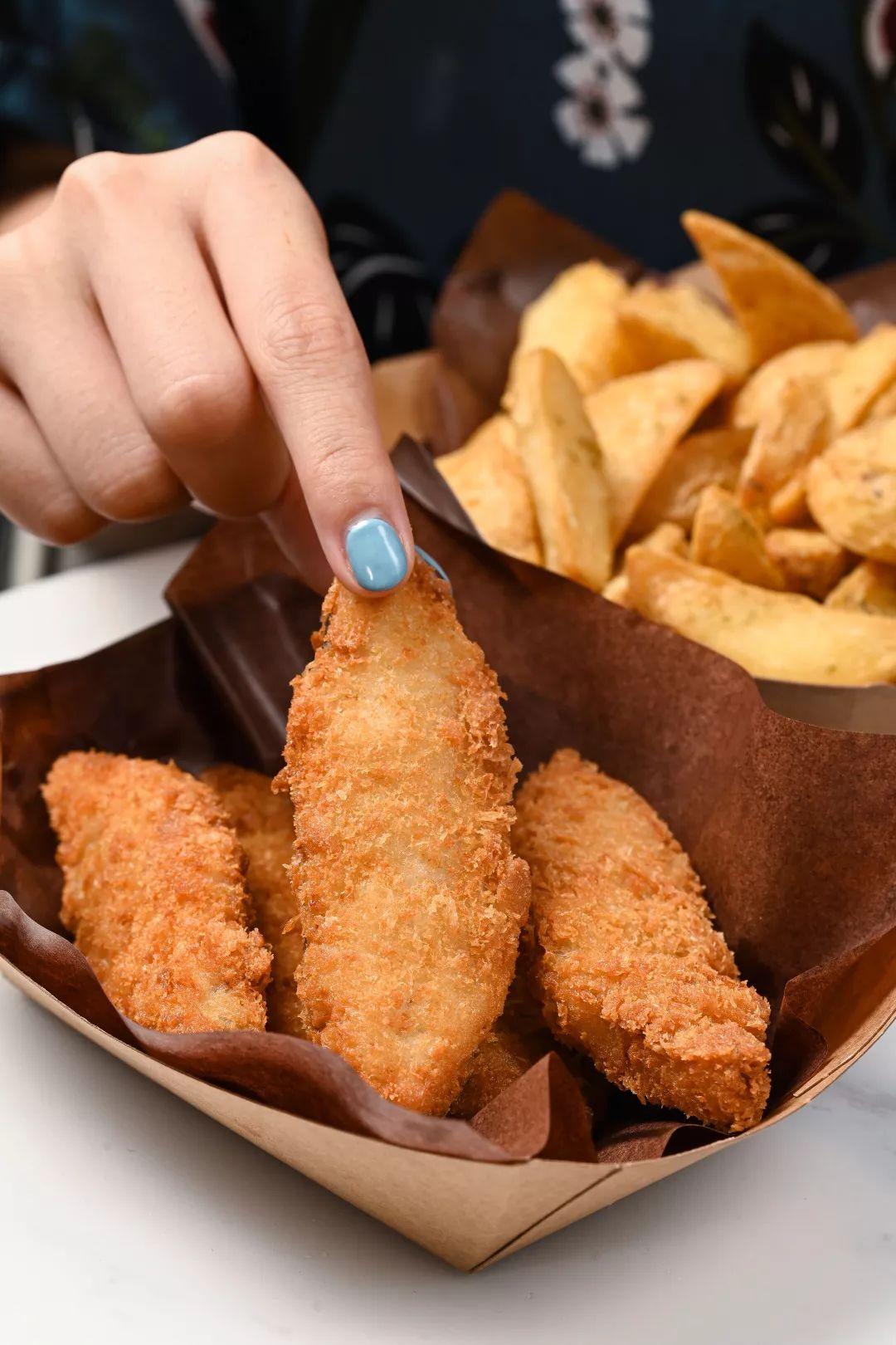 东莞网红奶茶店樟木头,东莞网红路牌奶茶