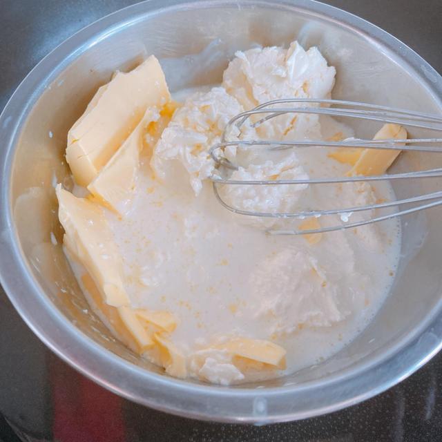 轻乳酪蛋糕怎么做得更细腻,轻乳酪蛋糕如何烘焙