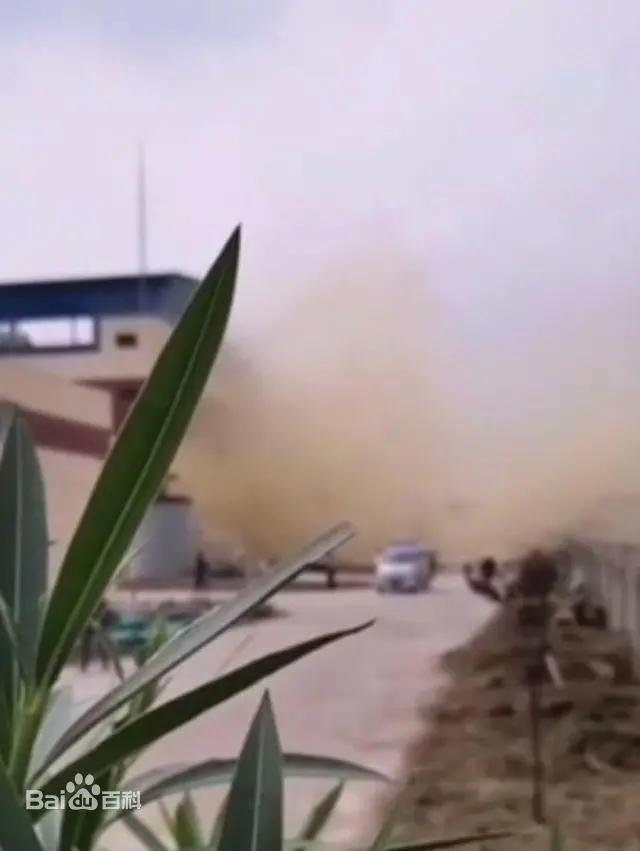 又到了碰哪都起静电的季节,又到了被静电打到的季节了