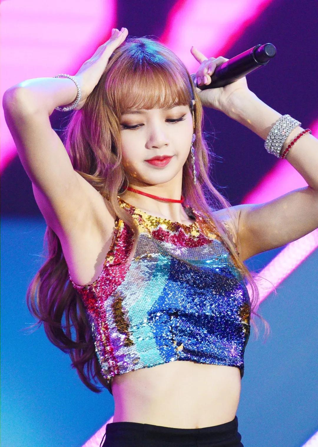 现在流行圆脸还是瓜子脸,现在是流行瓜子脸还是圆脸