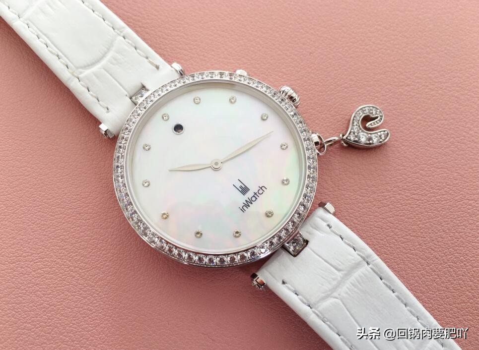 轻奢气质高档女士腕表30m深度防水,永恒款女士腕表