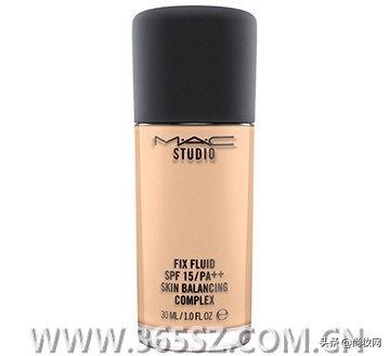 底妆还是有一些小细节要注意一下,忽视问题一定会带来更大的问题