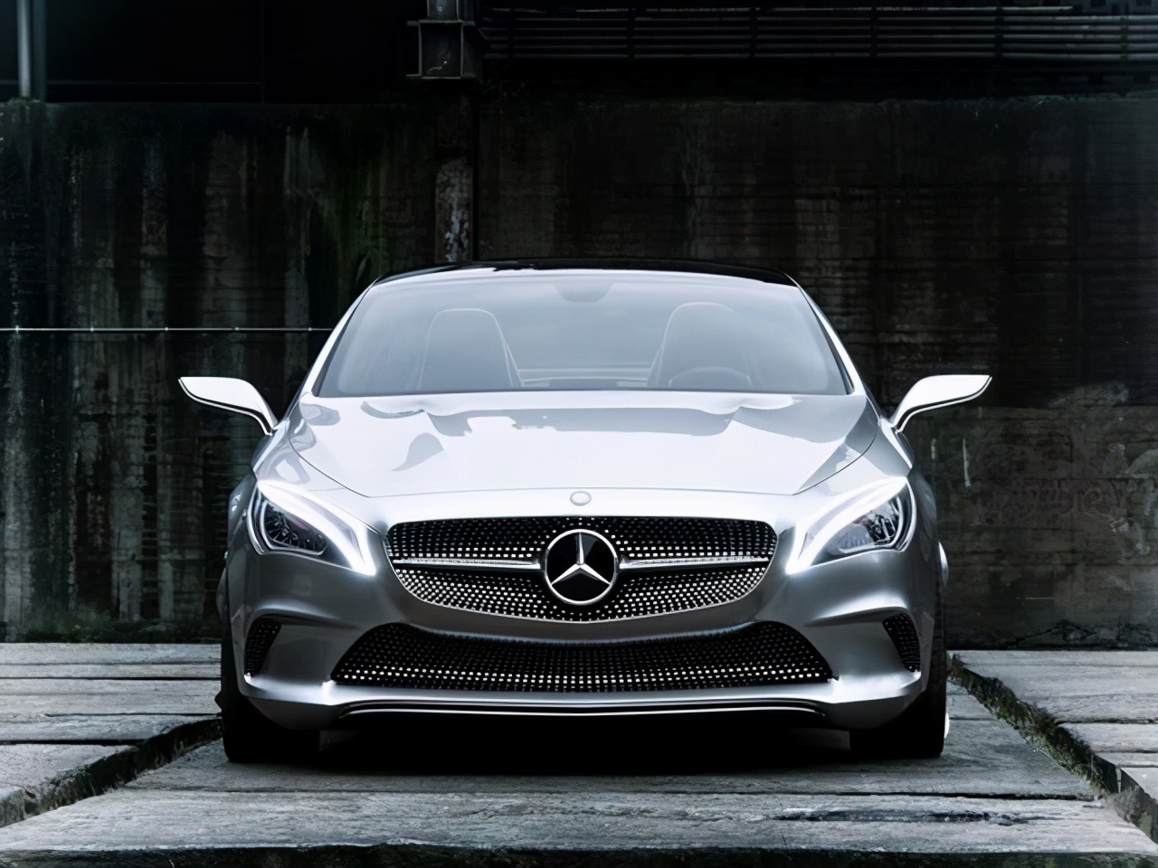 英国为什么成为工业革命的发源地,英国是现代工业的发祥地