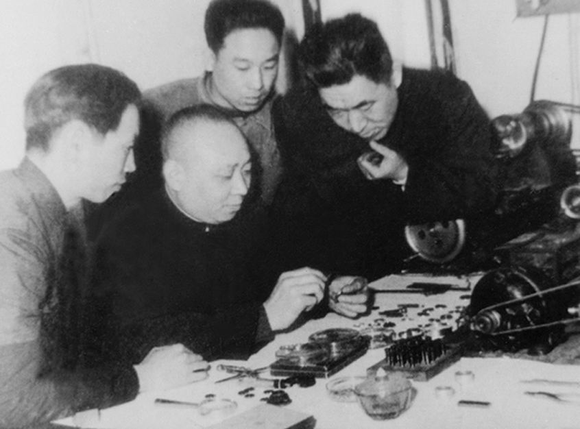 中国第一块手表海鸥,中国第一块手表是上海表吗