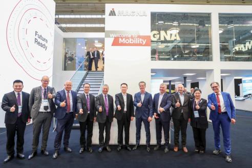 许家印恒驰现状,许家印携管理团队体验恒驰