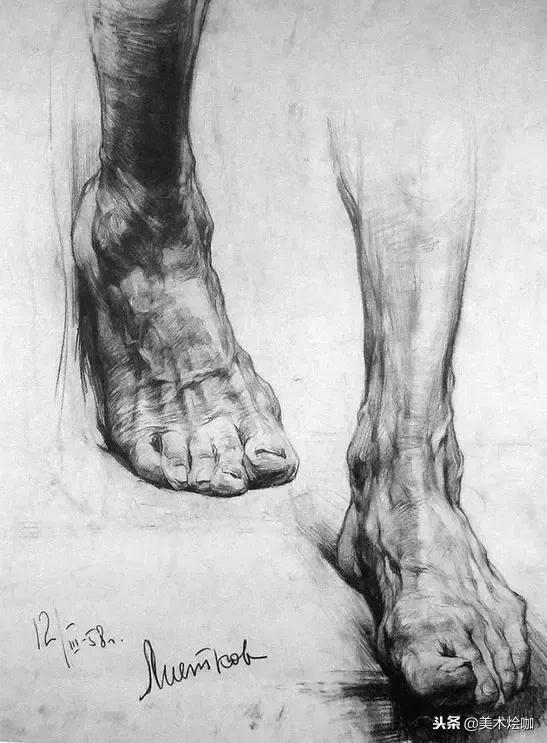 有了画画本和彩色笔还要用什么,有了这些临摹资料你还需要买书吗