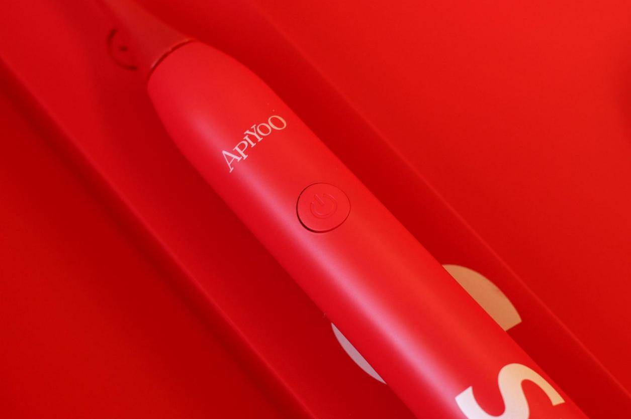 艾优super电动牙刷,艾优sup电动牙刷几个刷头