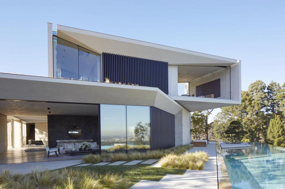 当斑田系统门窗遇见“凡尔赛文学”会碰撞怎样的火花？