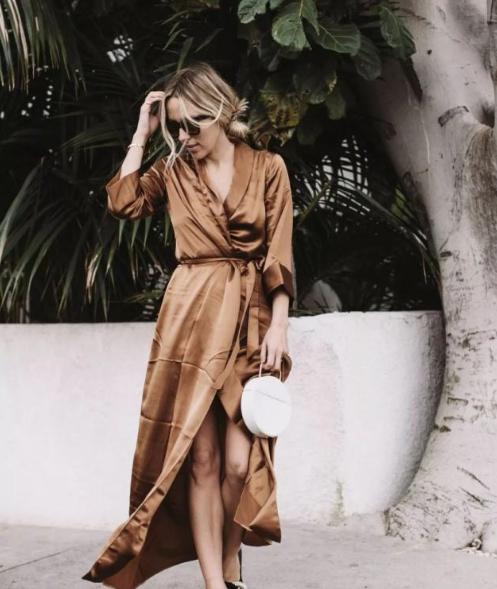 矮个子女生如何穿起来显腿长,小个子女生怎么将长裙穿出高级感