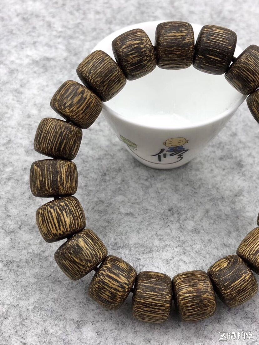 沉香好还是崖柏好,沉香檀香崖柏排名