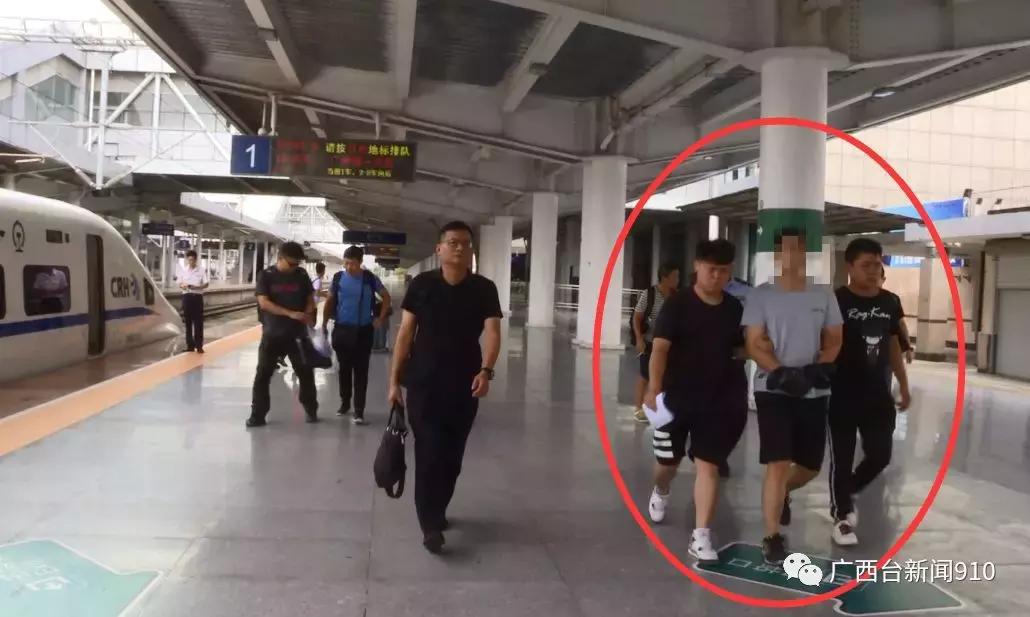 动车车厢刻广告肇事男子被刑拘,江湖郎中的真实事件