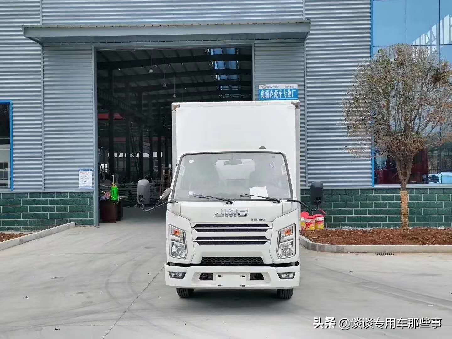 江铃新款国六冷藏车,国六江铃顺达宽体气刹冷藏车