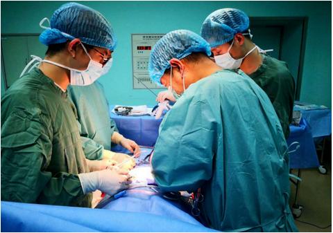 直肠癌晚期手术病例,直肠癌晚期多发性肠梗阻