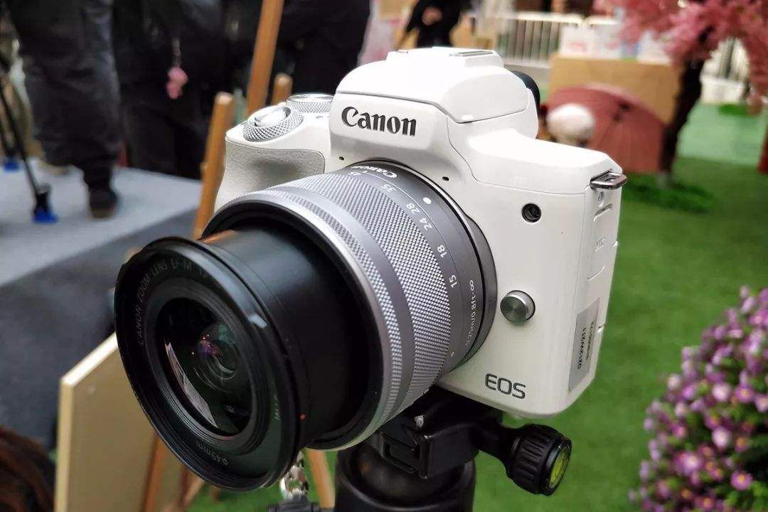 5000预算二手单反还是微单,预算5000是买单反还是买微单