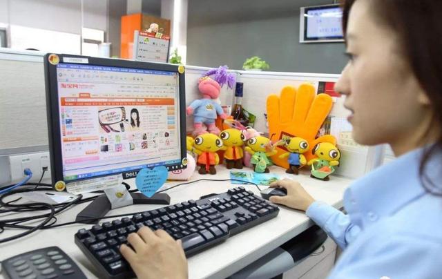 淘宝拼多多上面的手机都是正品吗,拼多多买手机9.9可靠吗是正品吗