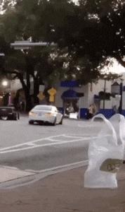 只能亮度调亮才能看得懂的梗,调高亮度才能看懂的梗