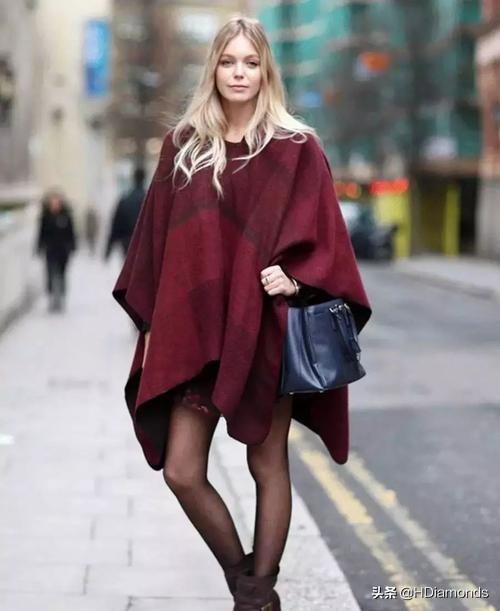 有肚腩该怎么穿衣服,小肚腩突出怎么穿衣搭配