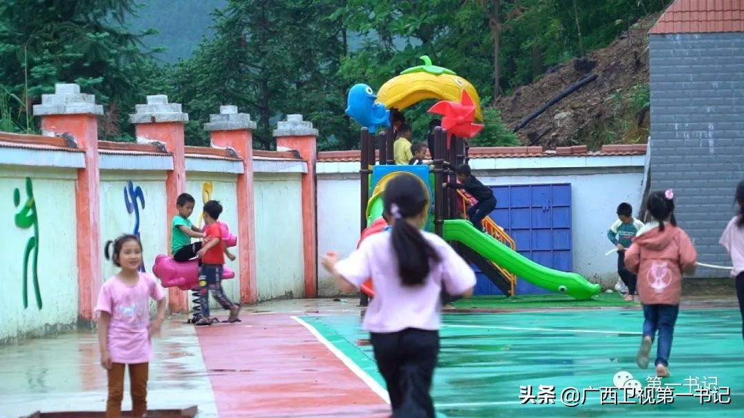 璐靛窞闈犲北鍚冨北鏈夋柊鍚冩硶,骞胯タ璐哄窞灞遍噷楗