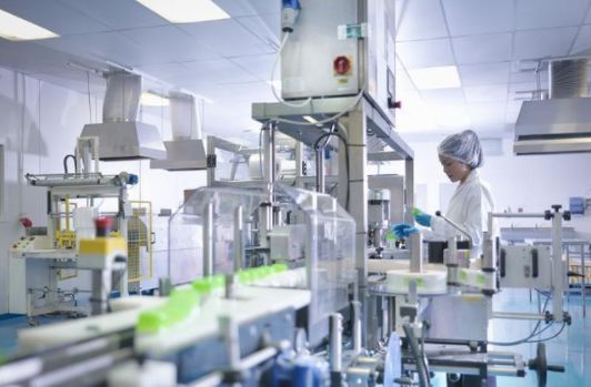 刘强东马化腾吉林省,马化腾投资刘强东