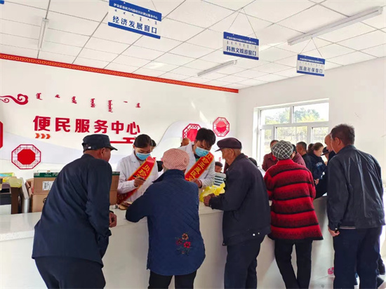 给予爱温暖寒冬的贝珍亚藏医馆