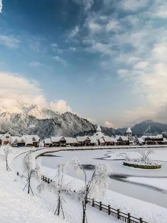 成都周边春节滑雪泡温泉,成都可以玩水也可以玩雪的地方