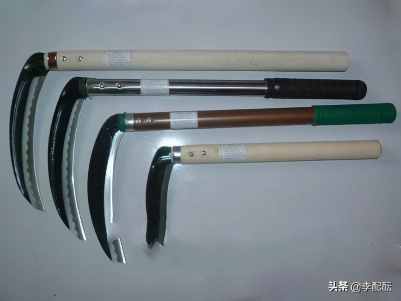 我相信，世界上有很多很多人，都是新伤叠着旧伤走过来的