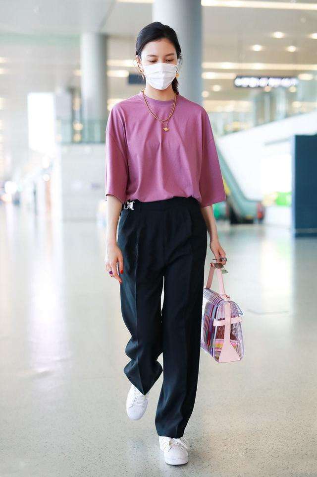 各种老爹裤搭配什么上衣,超喜欢老爹裤