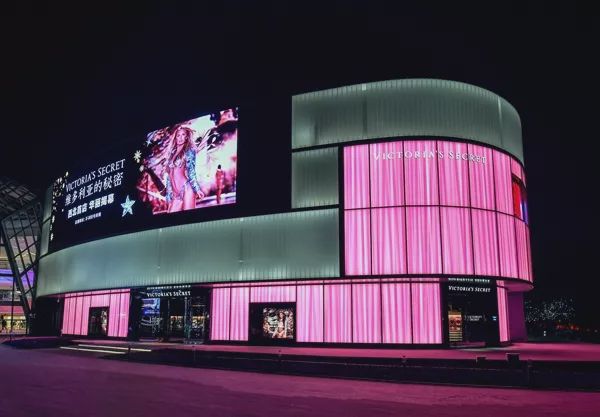 会逛首店，才是曲江最潮的人